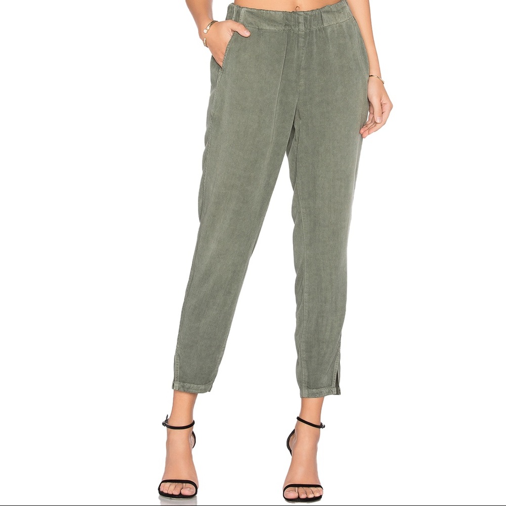 Amo Twist Pull-on Pants